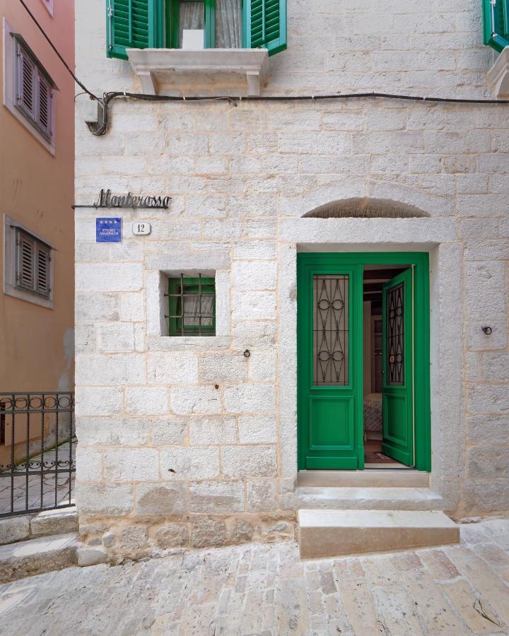 Monterosso City Center Ровинь Экстерьер фото